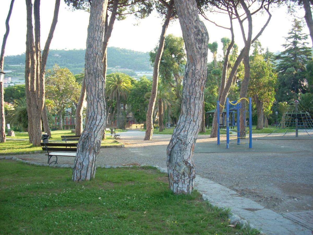 Appartamento Al Mare Di Ventimiglia Bagian luar foto